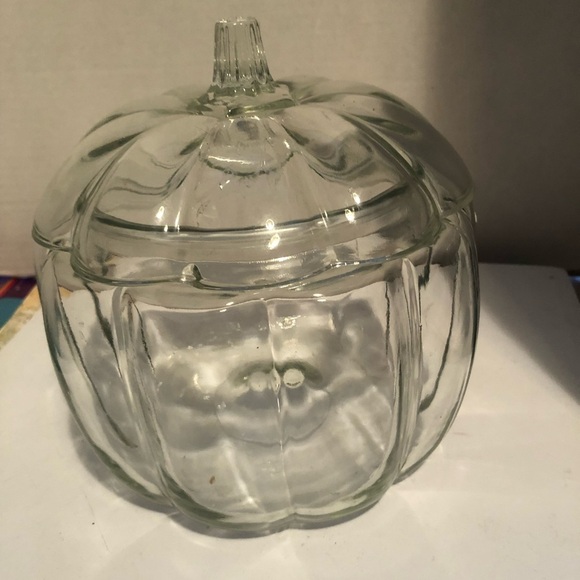 Clear Glass Pumpkin Jar with small chip 😢 holds about 2 litres of candies. - Picture 1 of 9